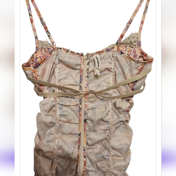 NWOT For Love And Lemons X Victoria Secret Gardenia Floral Ruched Mini Dress XS - Picture 15 of 16